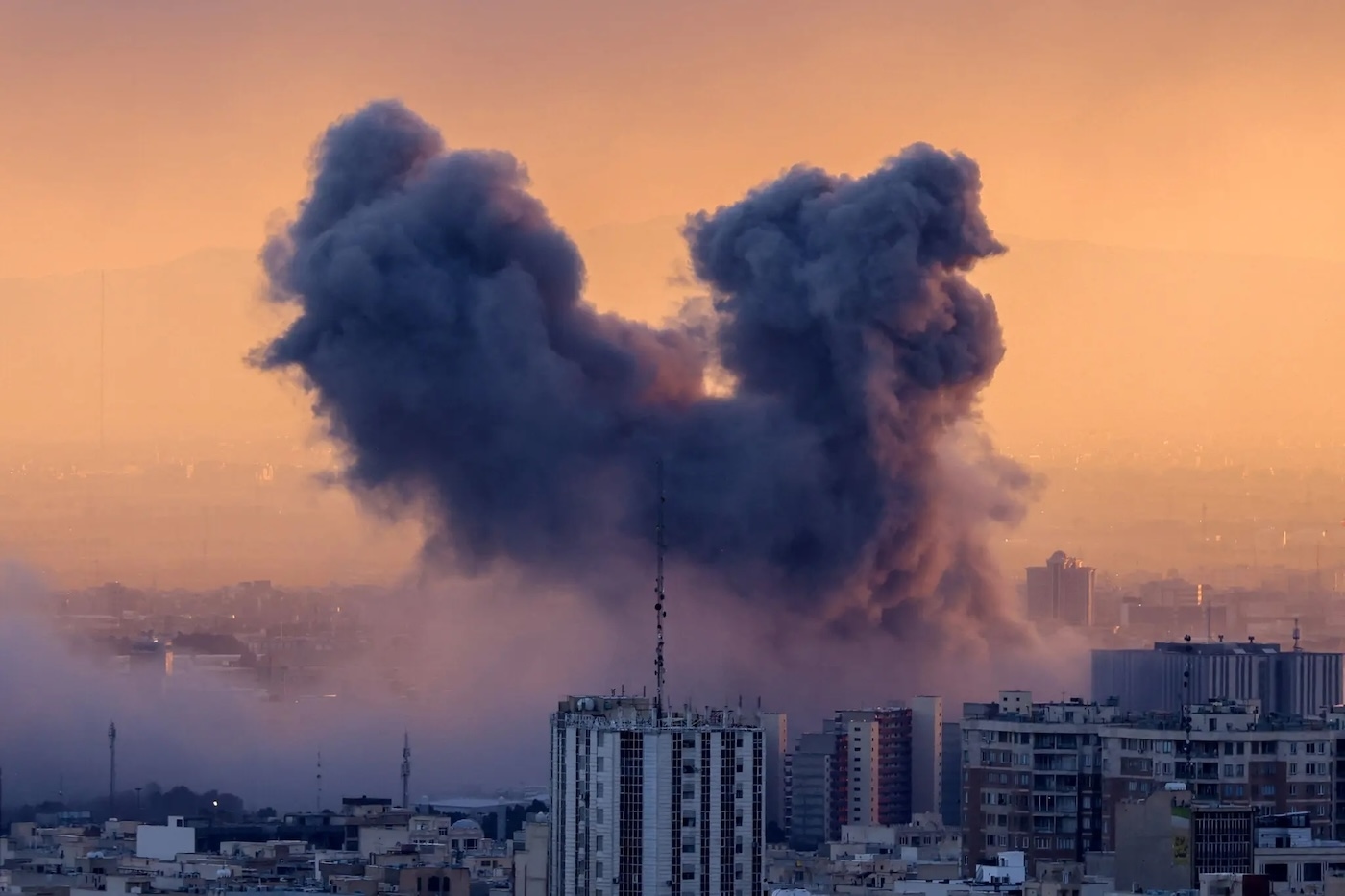 Последствия удара по Тегерану. Фото: AFP