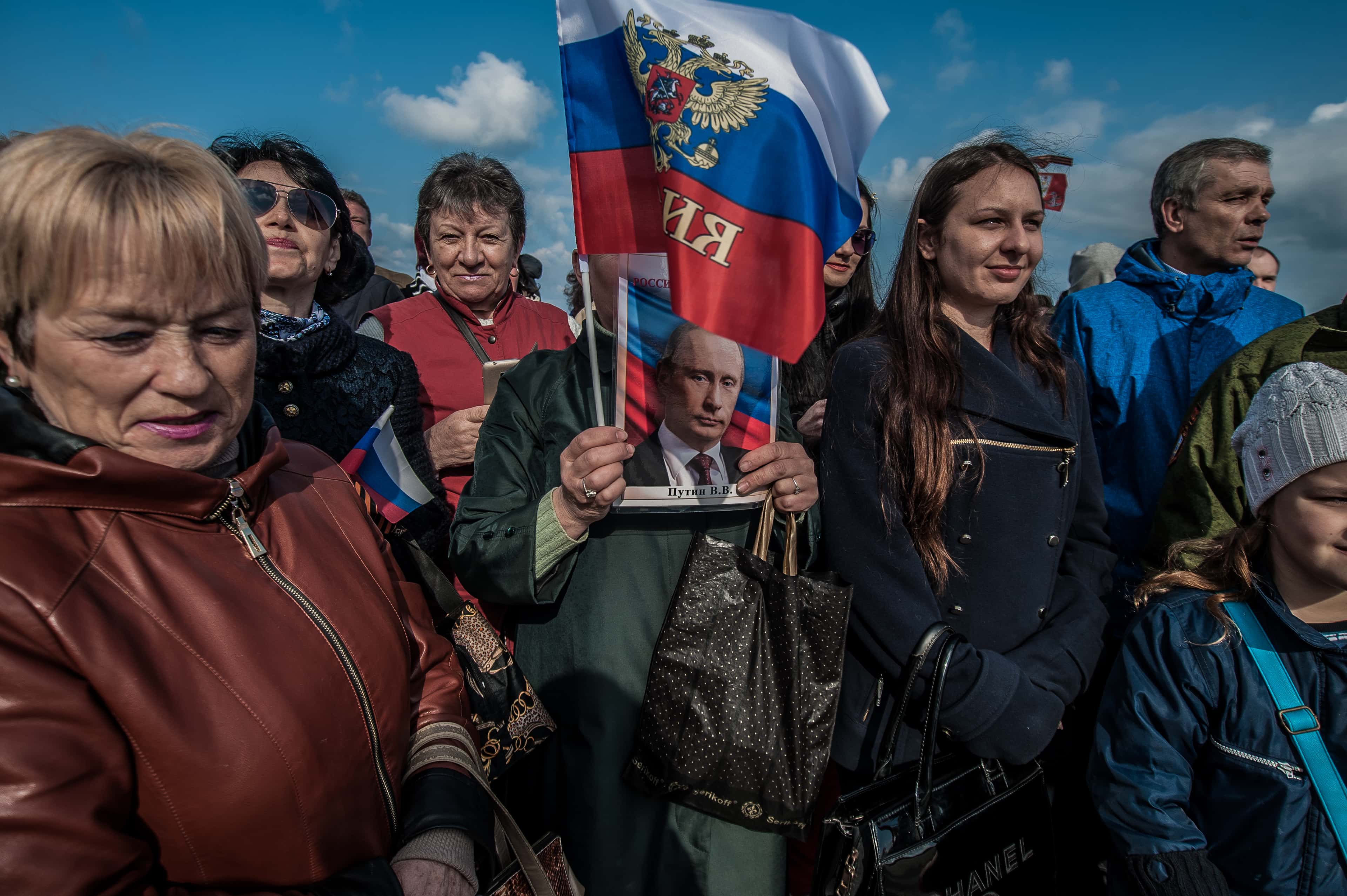 «В Украине мы предатели, в России — нахлебники». Голоса Крыма 6 лет спустя