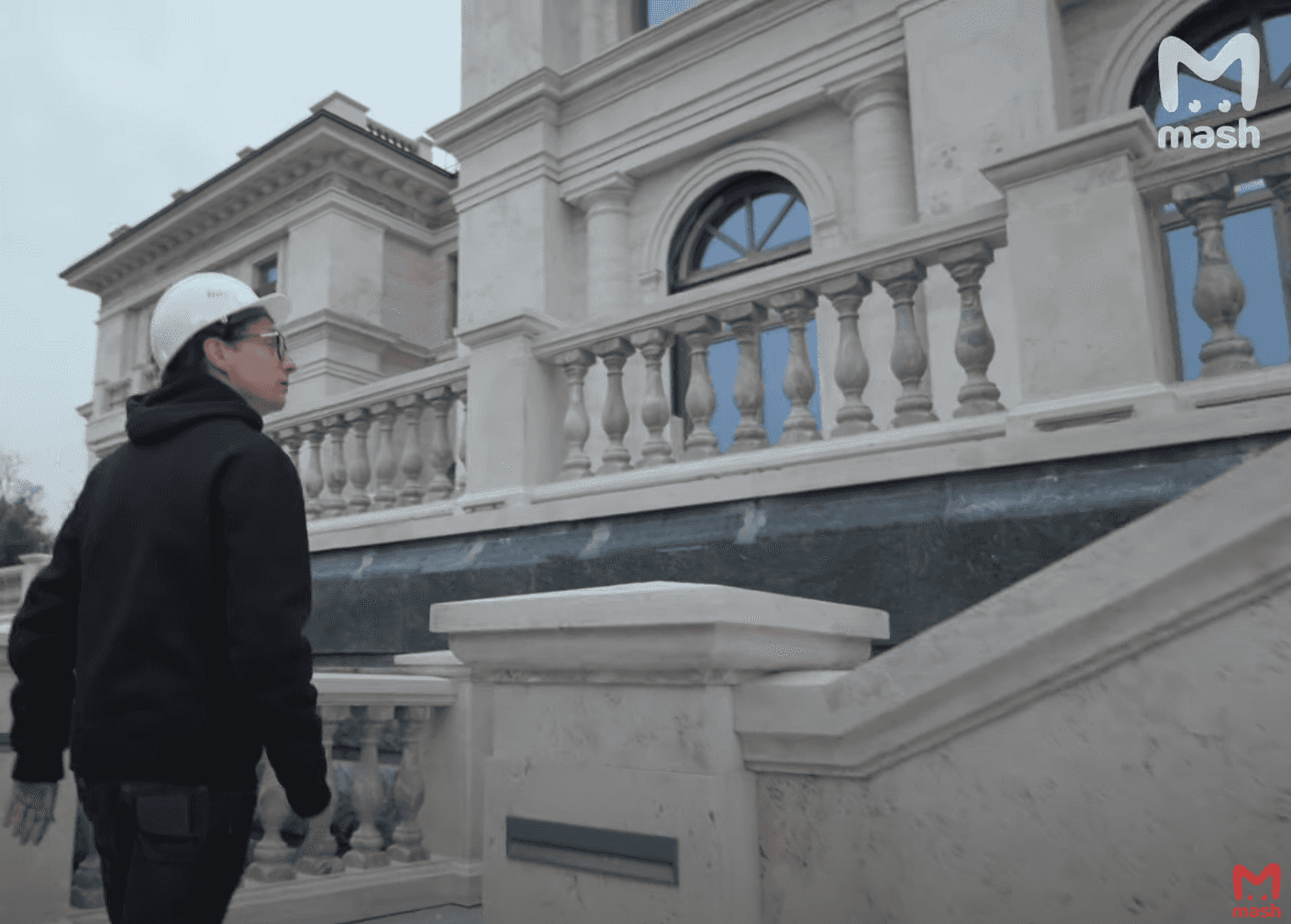 Глава Mash, которого пустили во дворец Путина, живет в доме управделами президента и работает на АП