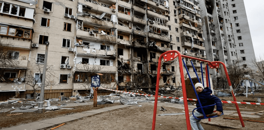 Россия обстреляла 32 тысячи гражданских объектов в Украине с начала войны, лишь 3% обстрелов пришлось на военные объекты — МВД Украины