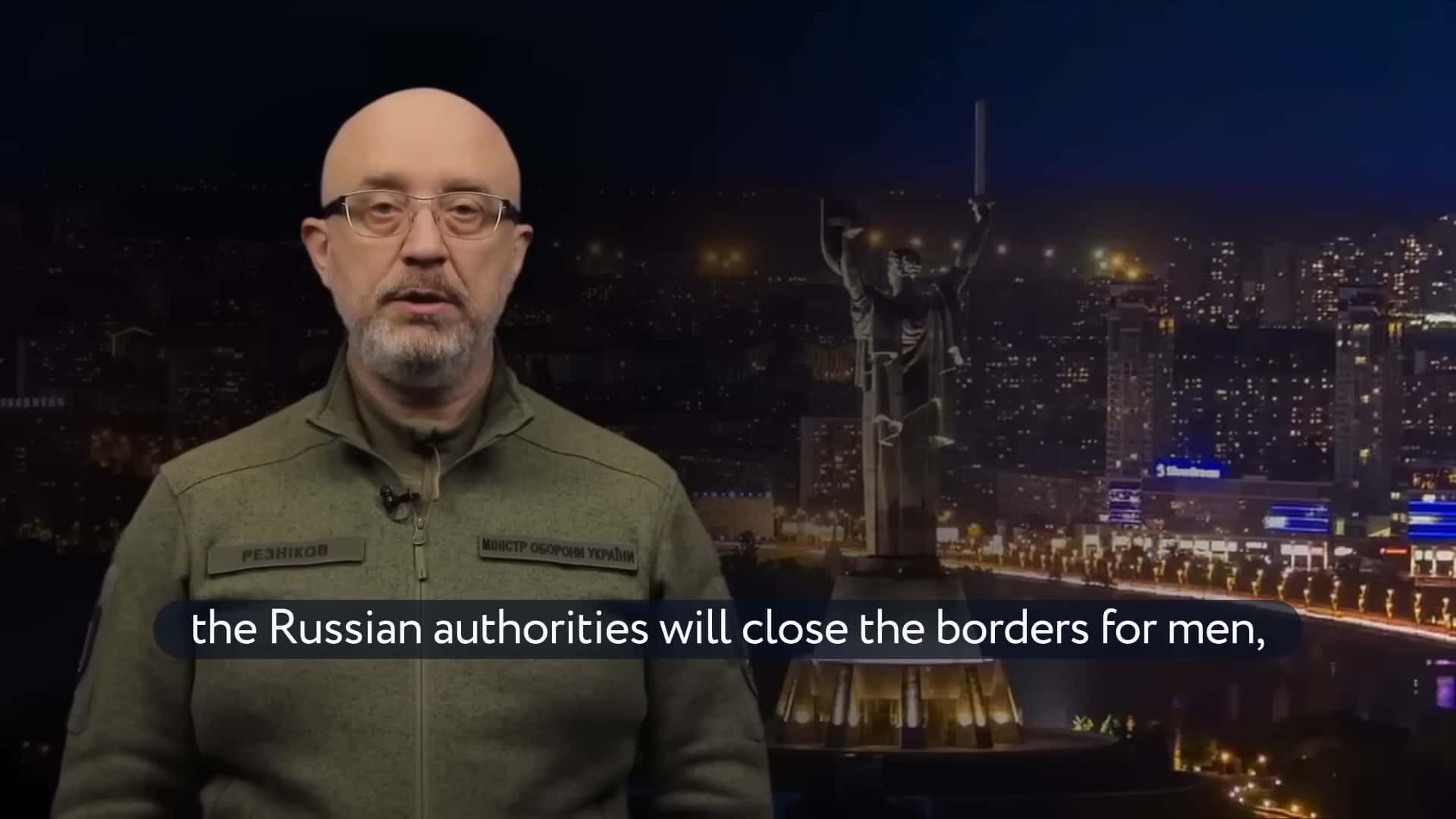 «За боем курантов вы можете не услышать стук в дверь. Это постучит военком». Обращение министра обороны Украины к россиянам