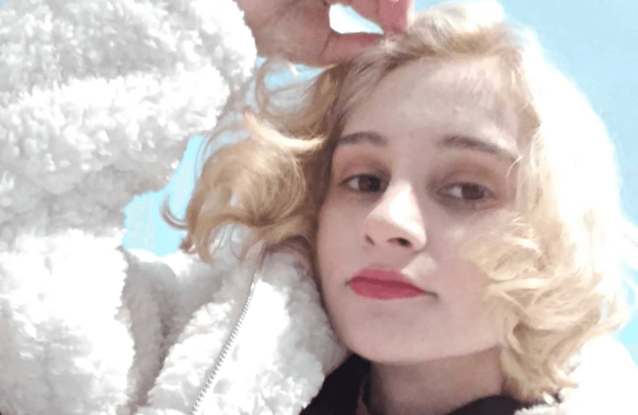 «Людей заставляли висеть в наручниках сутками». Дагестанку сдали в подпольный центр «лечить от ЛГБТ и атеизма»