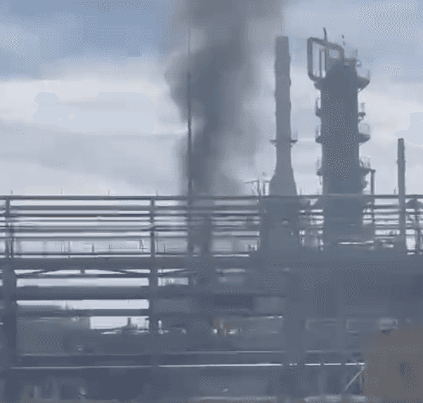 БПЛА вновь атаковал НПЗ «Ильский» в Краснодарском крае, персонал эвакуируют