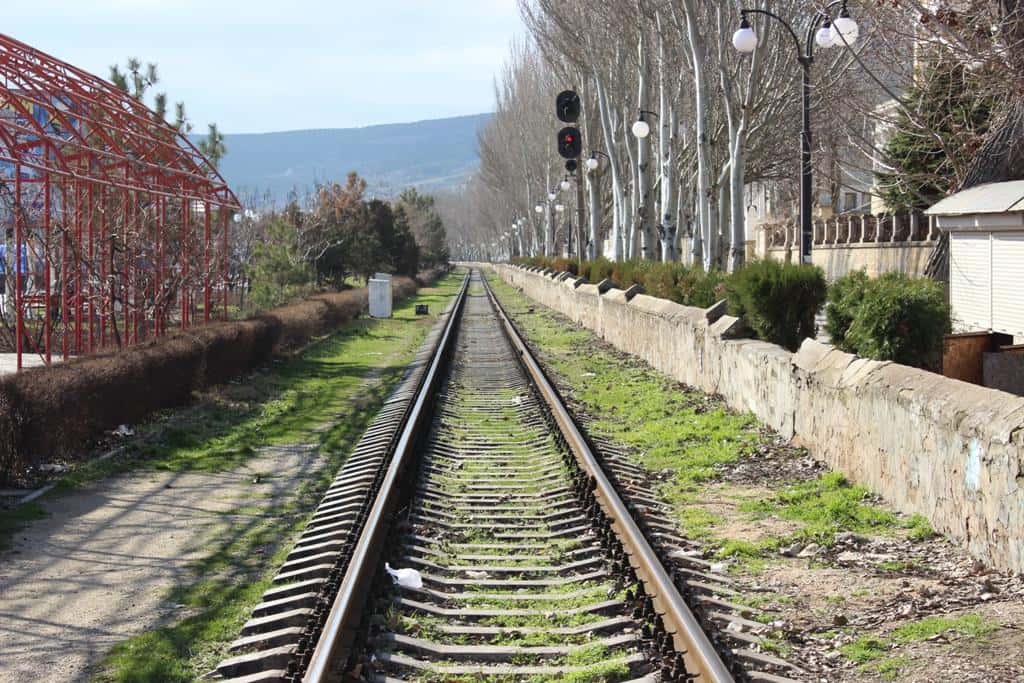 Baza: В Крыму подорвали железную дорогу