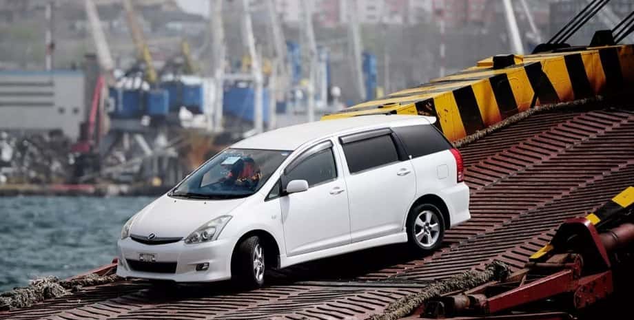 Повышенный утилизационный сбор и санкции Японии окончательно убьют экспорт японских подержанных автомобилей в Россию — автоэксперт