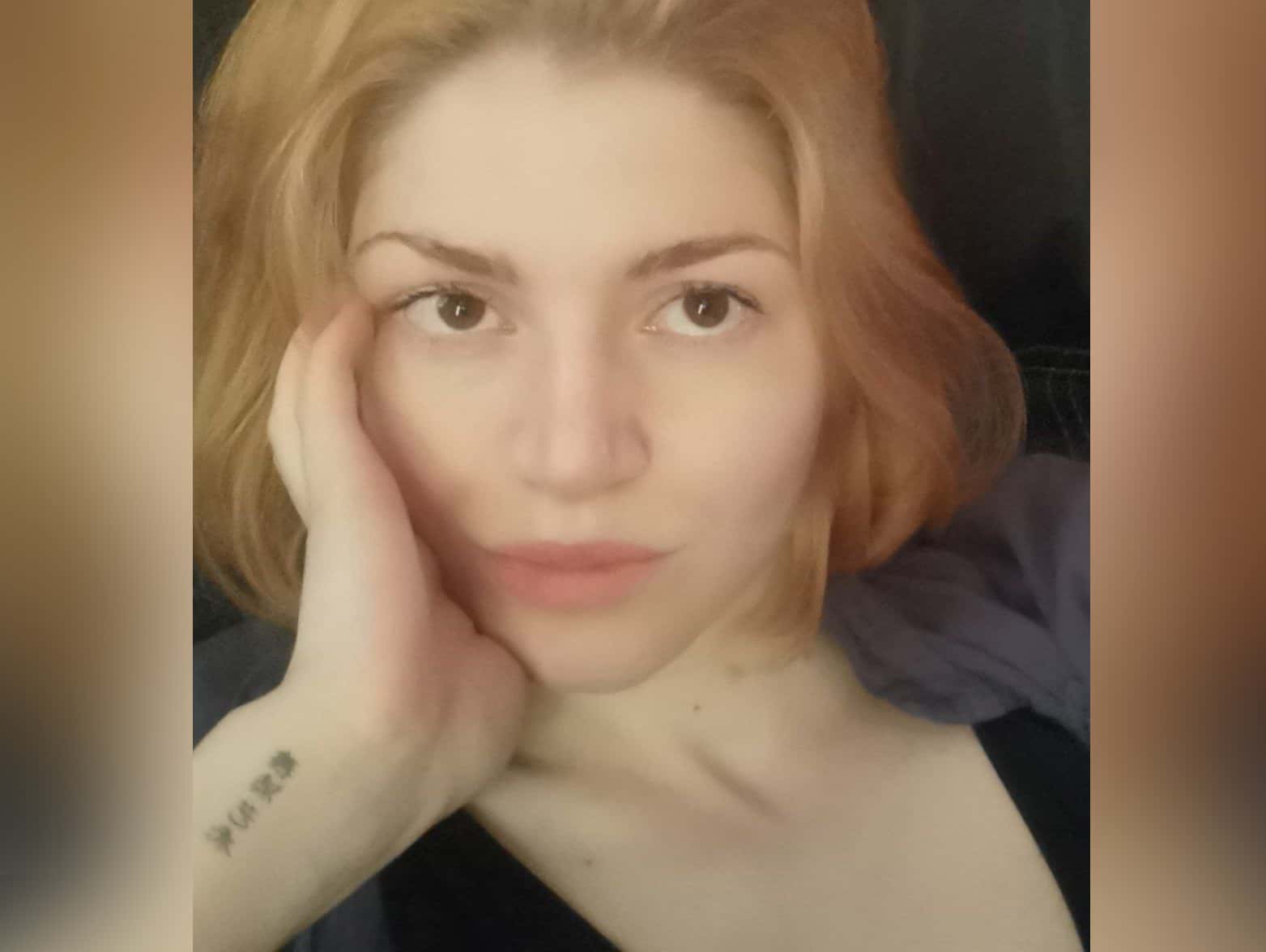 Силовики похитили чеченку в Петербурге и направляются в аэропорт. Ее могут доставить в Грозный, где ей грозит убийство чести — «СК SOS»