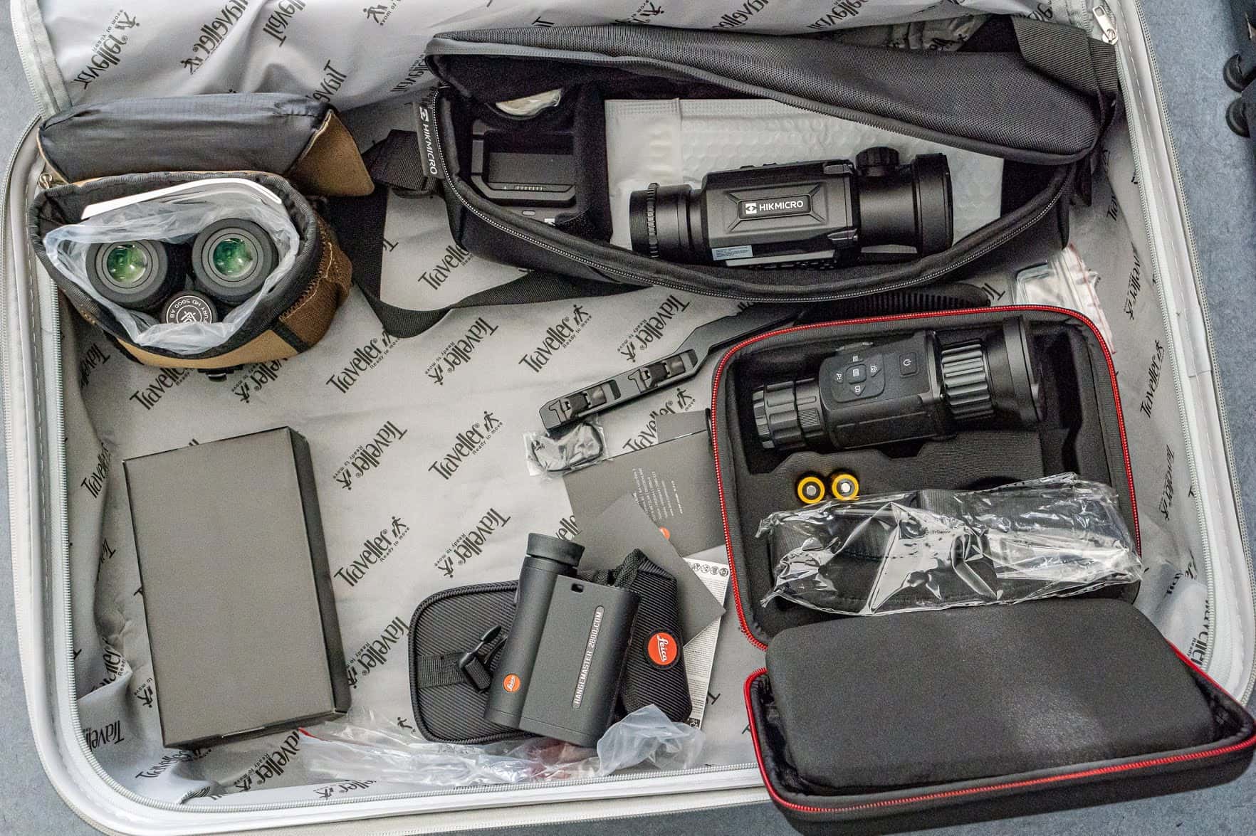 В Болгарии задержали 12 человек. Их подозревают в экспорте товаров двойного назначения для войск РФ, воюющих в Украине