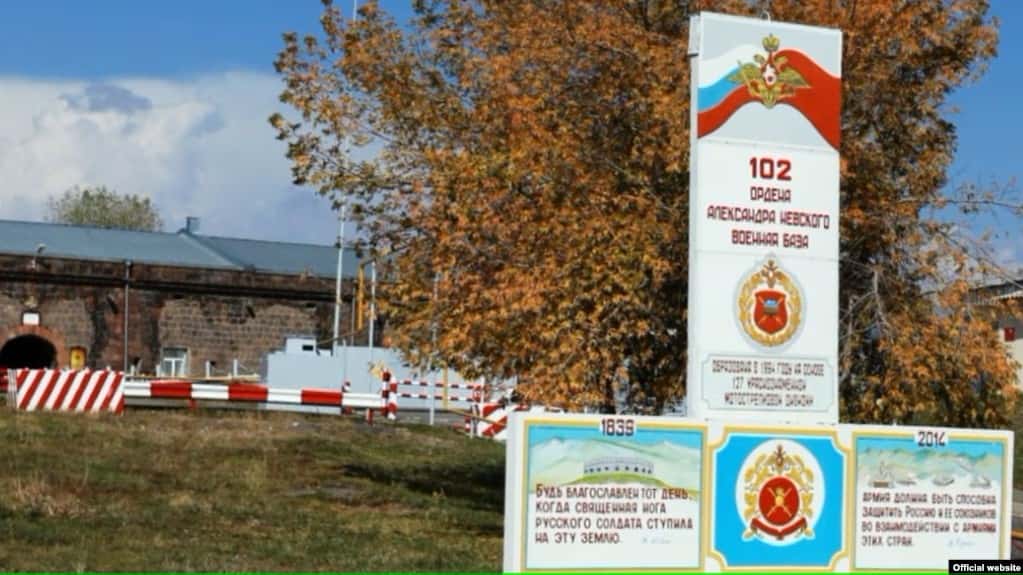 Армянские пограничники не дали увезти похищенного россиянина. Но он поверил российскому следователю и отказался от адвоката — правозащитники