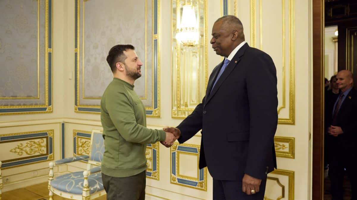 WSJ: Министр обороны США отказал Украине в приоритете поставок ATACMS перед другими покупателями