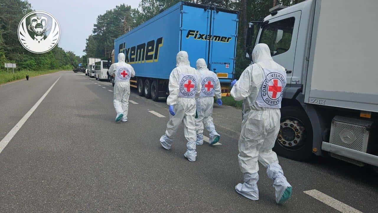 Киев сообщил о возвращении 1212 тел погибших украинских военных