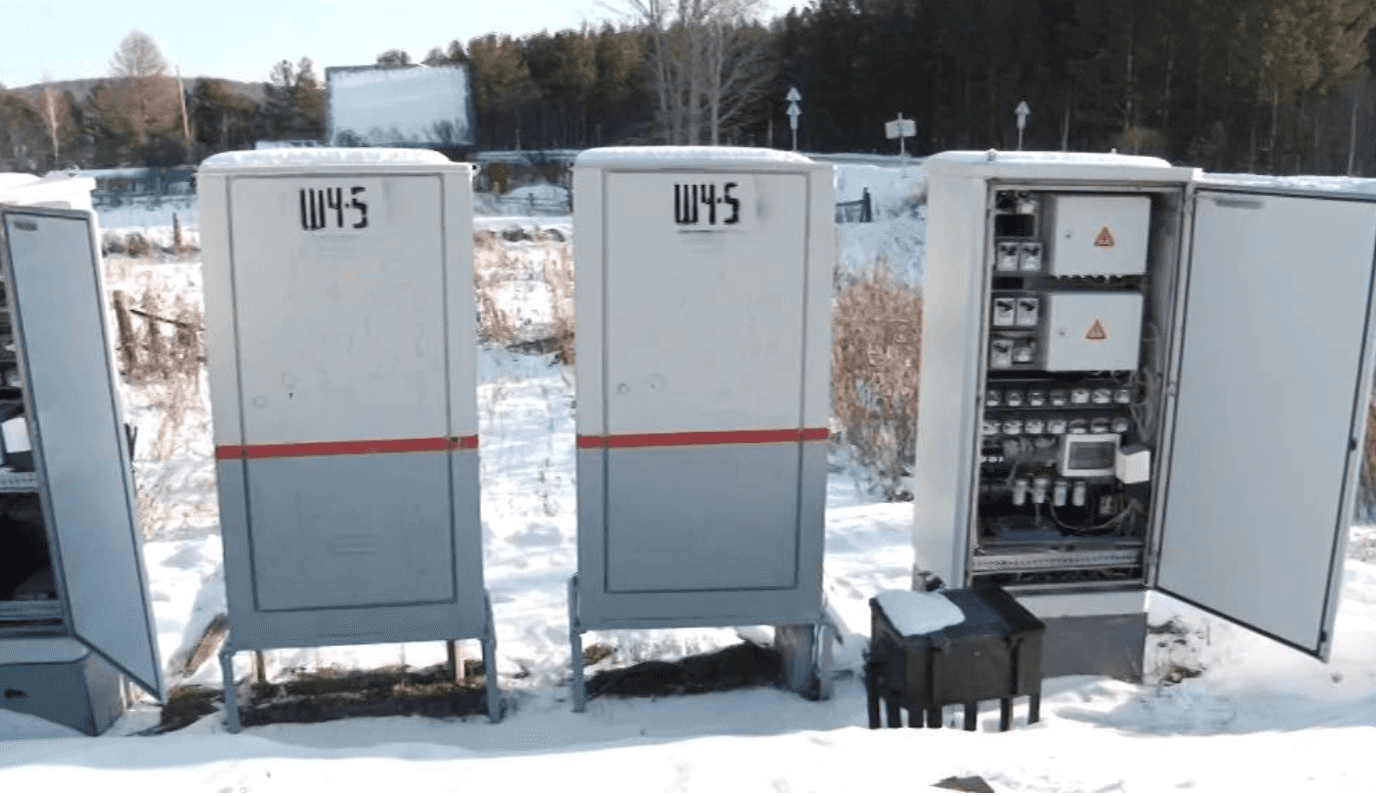 В шести регионах России пытались испортить или поджечь релейные шкафы возле ж/д путей