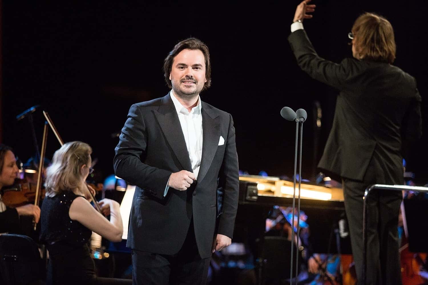 «Лубянский баритон» Василий Ладюк, внесенный в «Миротворец», объявил о выступлениях в Италии