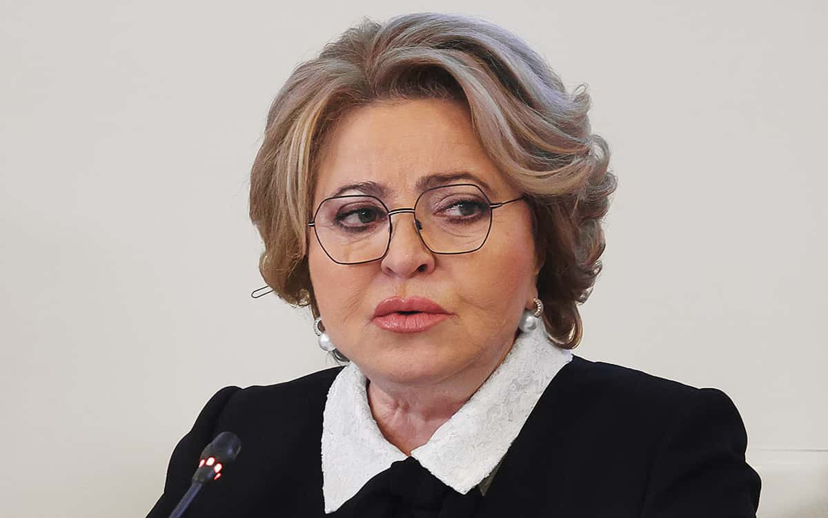 Матвиенко назвала «гуманизацией» новые поправки, отменяющие гражданские права уклонистов