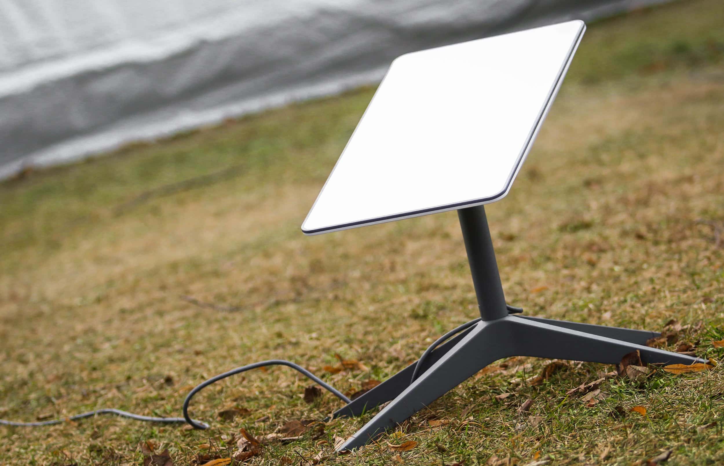 «Покупают ФСБшники и туристы». В России начали продавать терминалы Starlink, которые не работают на ее территории