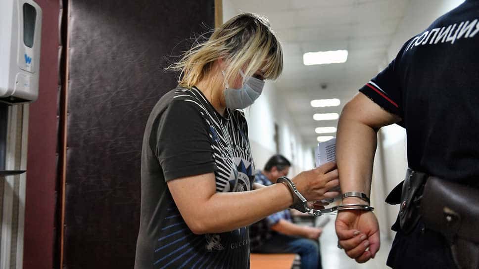 Одна из администраторов Telegram-канала «Адские бабки» получила 4 года условно по делу о вымогательстве у топ-менеджера Промсвязьбанка 