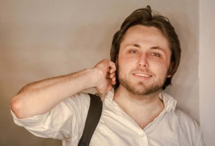 «Слава Украине!», «Долой власть чекистов!». Московского фотографа Александра Струкова приговорили к 8 годам за комментарии в Telegram