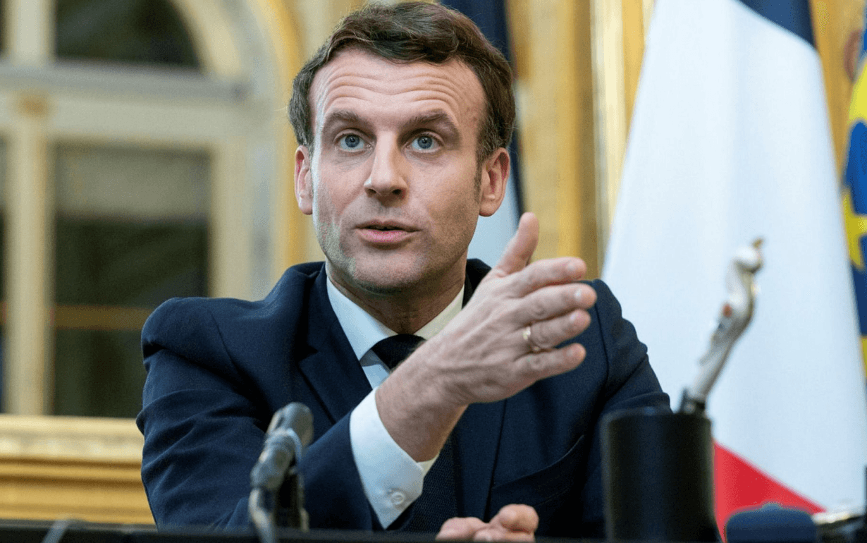 «Макрона оскорбили результаты выборов. Распустив Национальное собрание, он хотел показать, что решает судьбу страны» — политолог