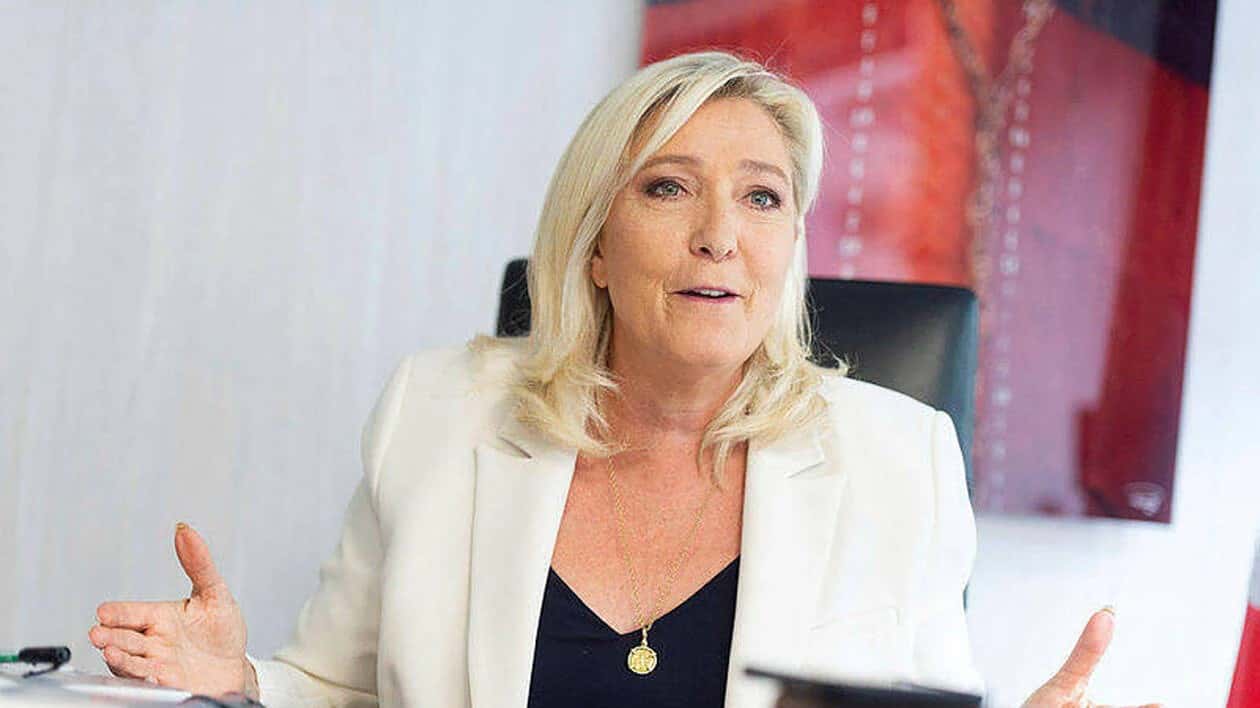 Марин Ле Пен назвала «провокацией» пост МИД РФ со своей фотографией и пообещала поддержку Украине