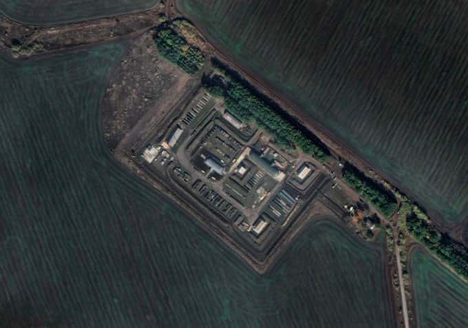 В Липецкой области после атаки дронов загорелся военный аэродром. Из близлежащих населенных пунктов эвакуируют жителей