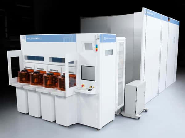 Бизнесмен с интересами в Германии в обход санкций экспортировал в Россию американские литографы для изготовления микросхем