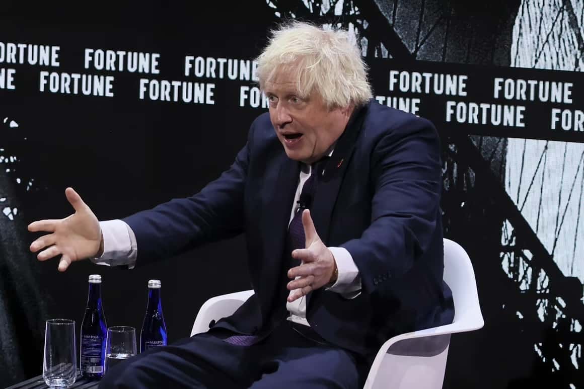 «Это вымогательство, но таким же был и ленд-лиз в 1941 году». Борис Джонсон выступил за подписание Украиной договора об ископаемых с США