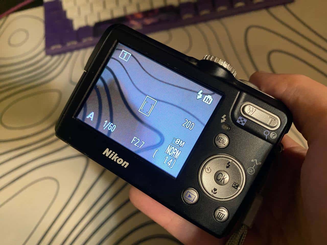 В России в полтора раза за год выросли продажи дешевых цифровых фотоаппаратов-«мыльниц»