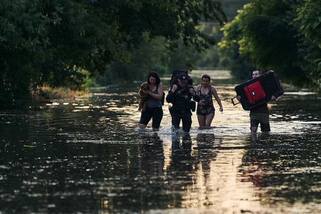 Evacuation of Kherson residents