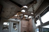 Жилой дом в Степанакерте после обстрелов 19 сентября