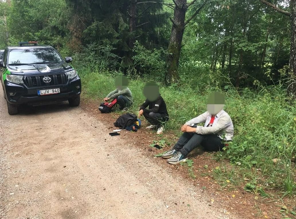 Турфирма Управделами президента Белоруссии завозила мигрантов из Ирака, выяснил Центр «Досье»