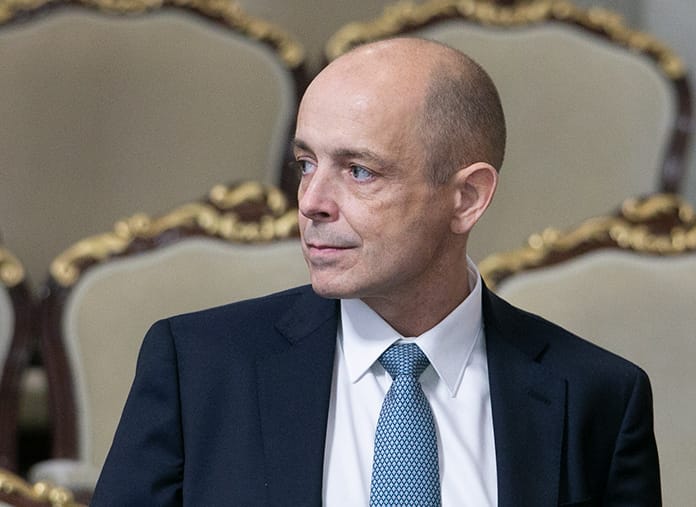 Кандидат на пост губернатора Хакасии Сергей Сокол в реанимации. Обсуждаются варианты отмены выборов или их переноса