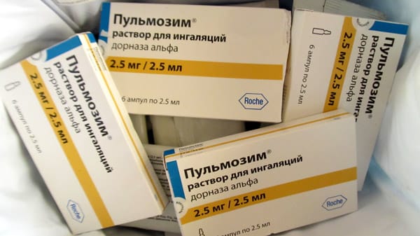 В России не хватает лекарств от муковисцидоза. Доступ к любому препарату могут отрезать из политических соображений, говорят эксперты