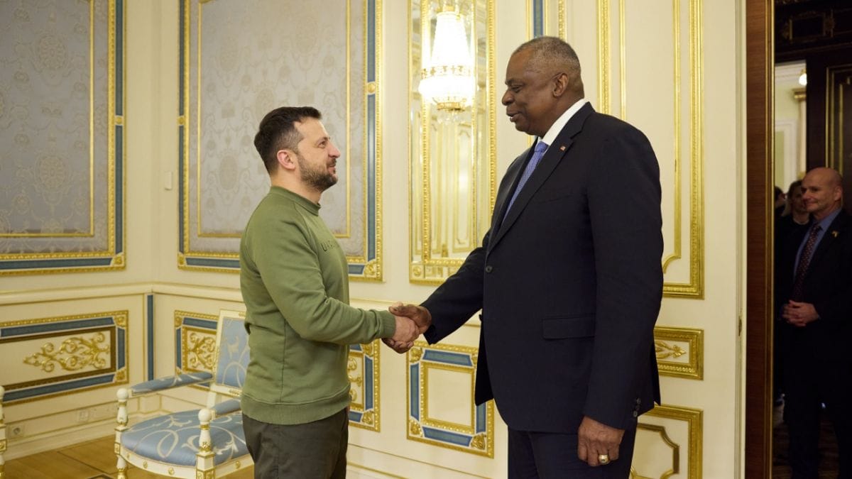 WSJ: Министр обороны США отказал Украине в приоритете поставок ATACMS перед другими покупателями