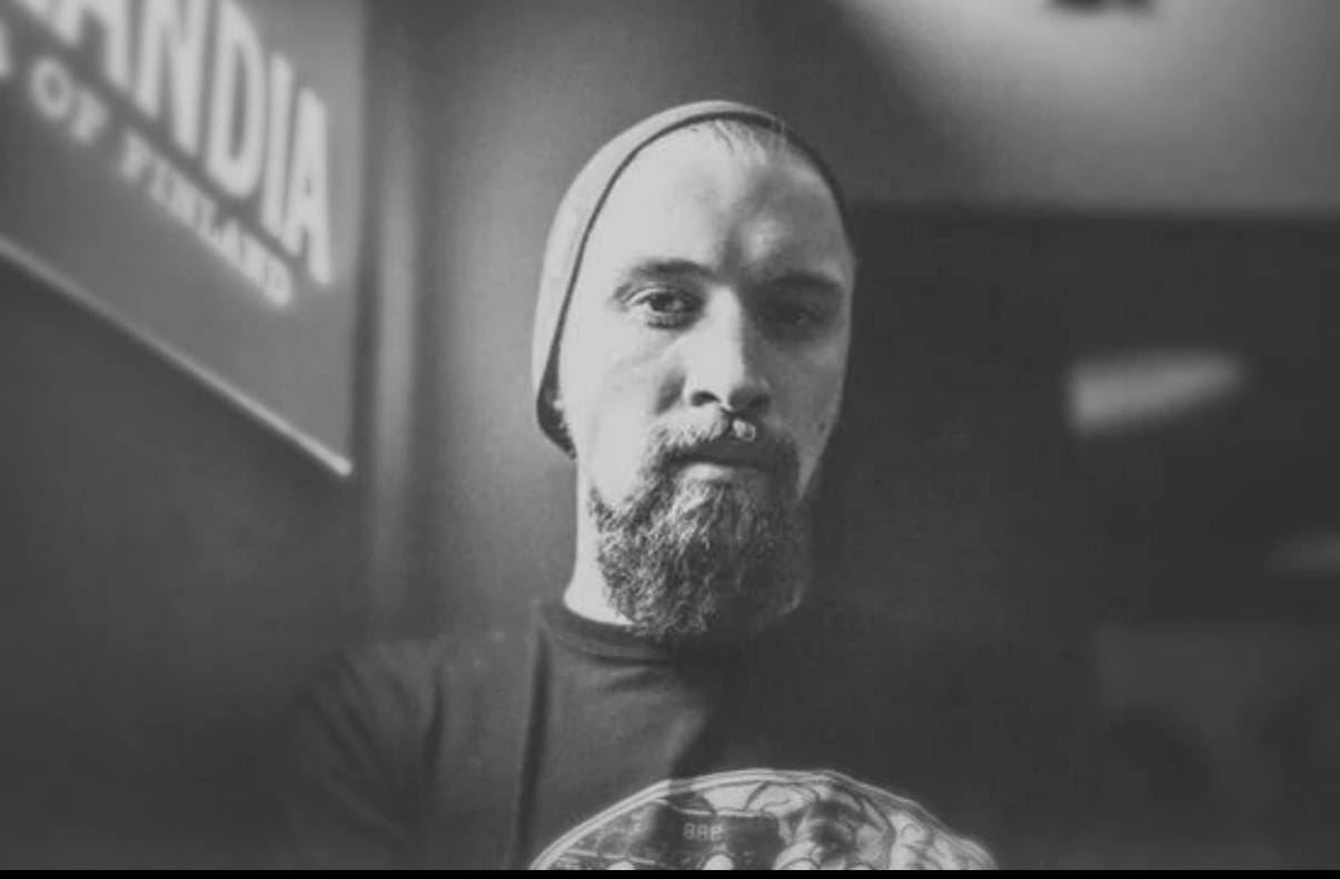 Владельцем четырех фур, из которых взлетали БПЛА в рамках операции «Паутина», оказался 37-летний уроженец Житомира