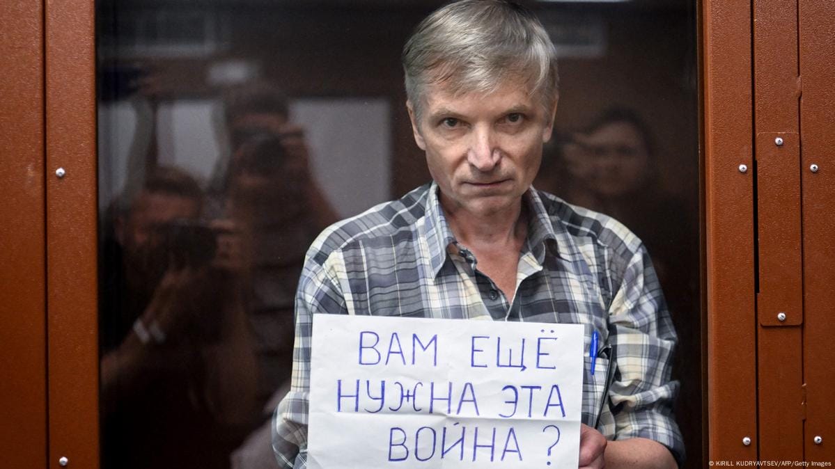 У Алексея Горинова отобрали лекарства и продлили содержание в ШИЗО. У него нет части легкого и его только выписали после тяжелого лечения