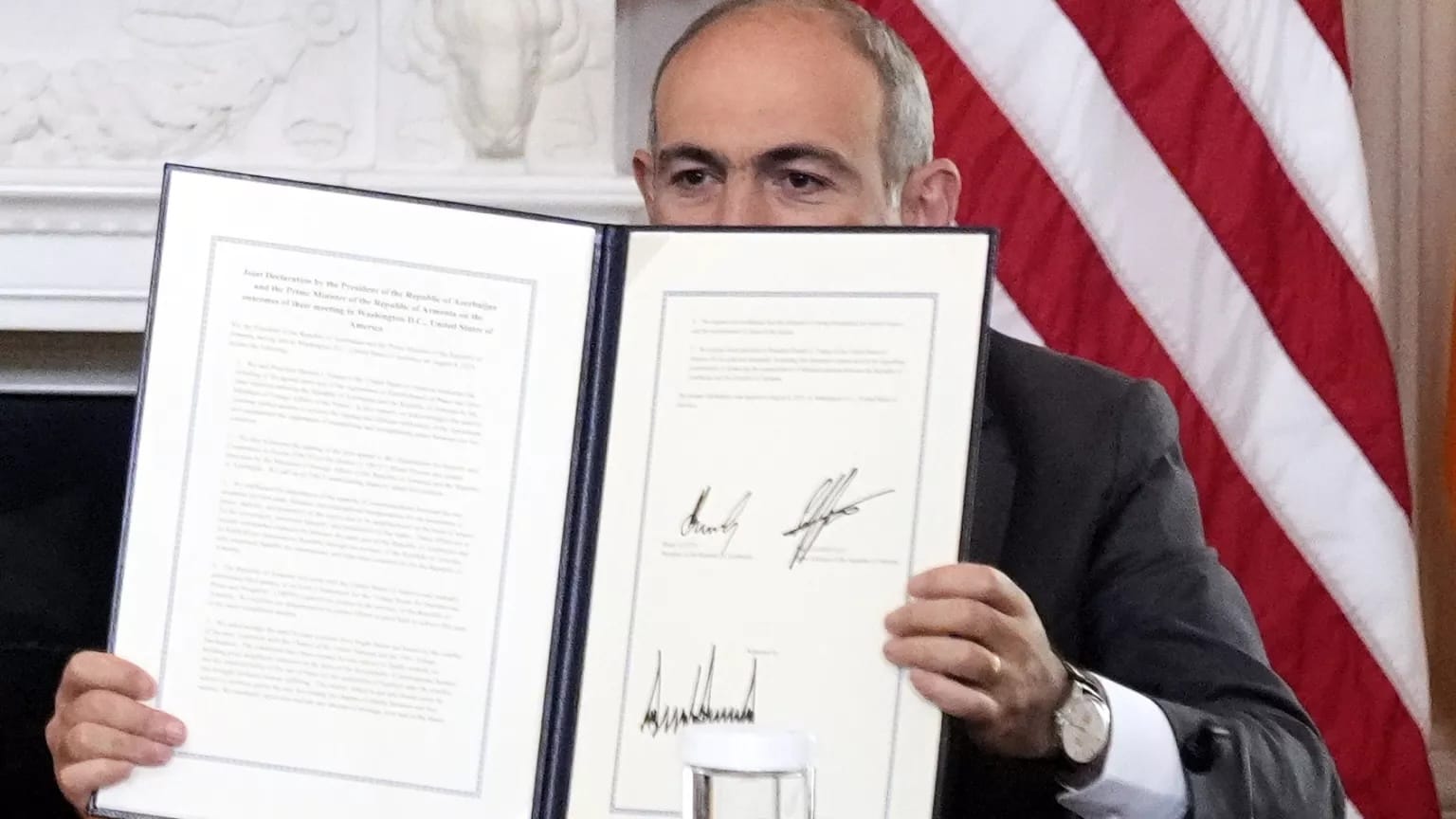 МИД Азербайджана и Армении опубликовали текст проекта мирного договора между странами