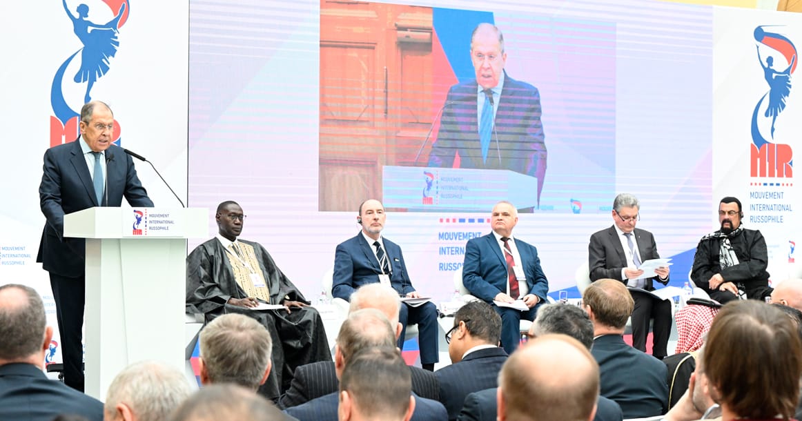 Под санкции ЕС попали Международное движение русофилов и хакеры из расследования The Insider