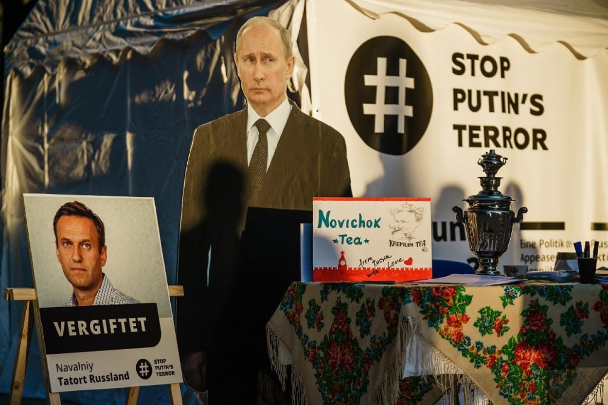 Сухим из «Новичка». Константин Эггерт о том, почему санкции за отравление Навального будут скорее формальными