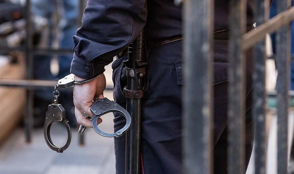 Суд в Москве арестовал мундепа Алексея Горинова по делу о «фейках» про российскую армию