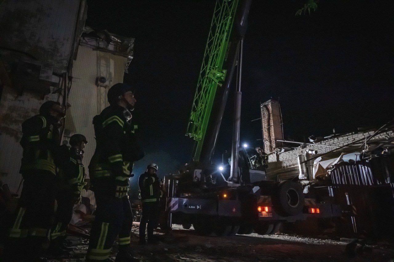 От российского удара по Краматорску погибли восемь человек, как минимум 56 ранены
