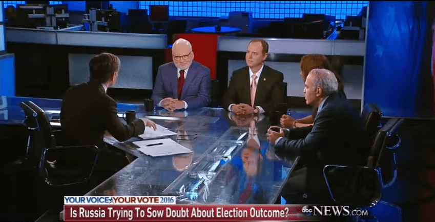 Американские эксперты о кибератаках: Россия может изменить ход выборов