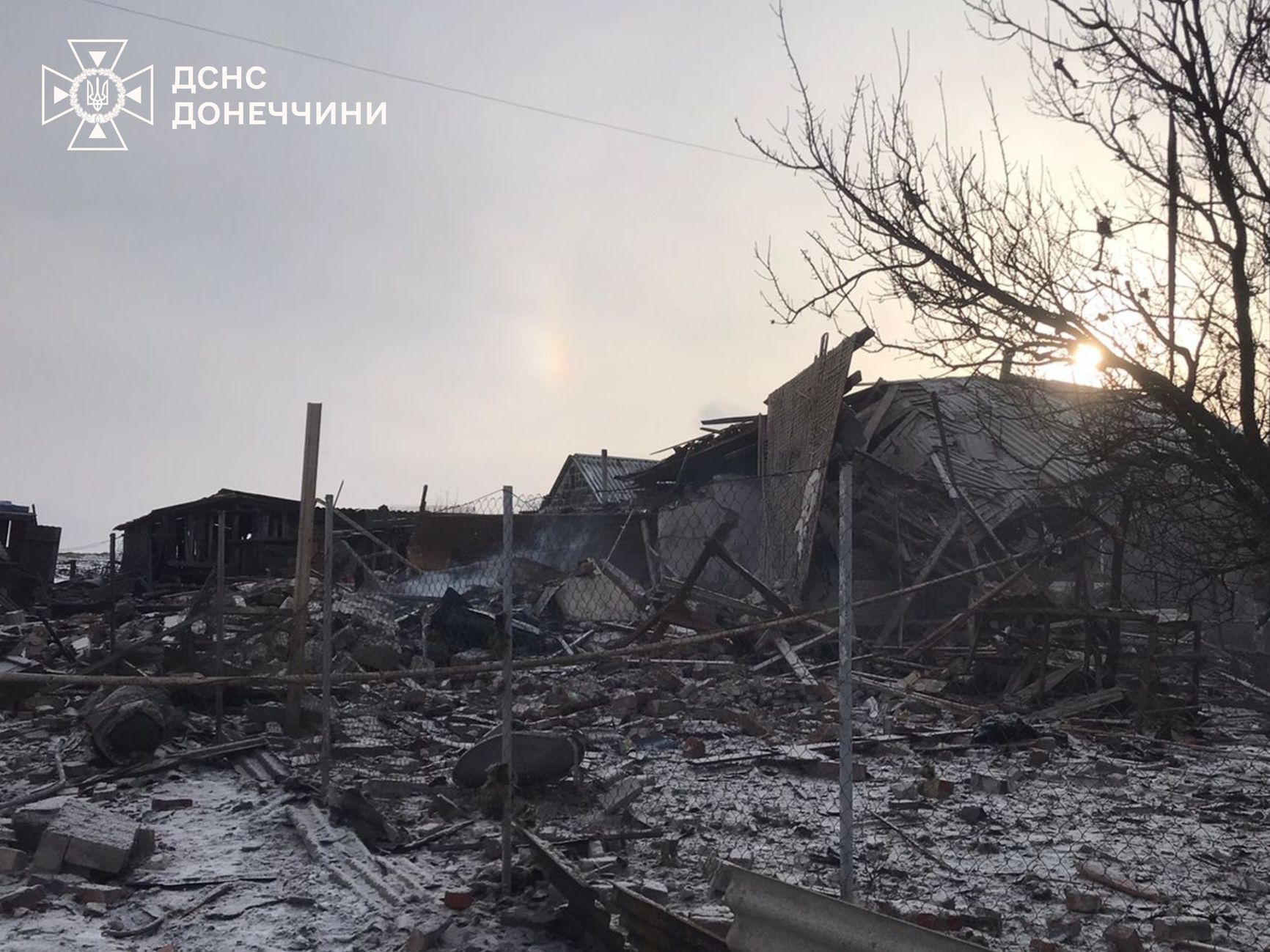 Последствия российского удара по селу Черкасскому в Донецкой области в ночь на 23 января 2026 года