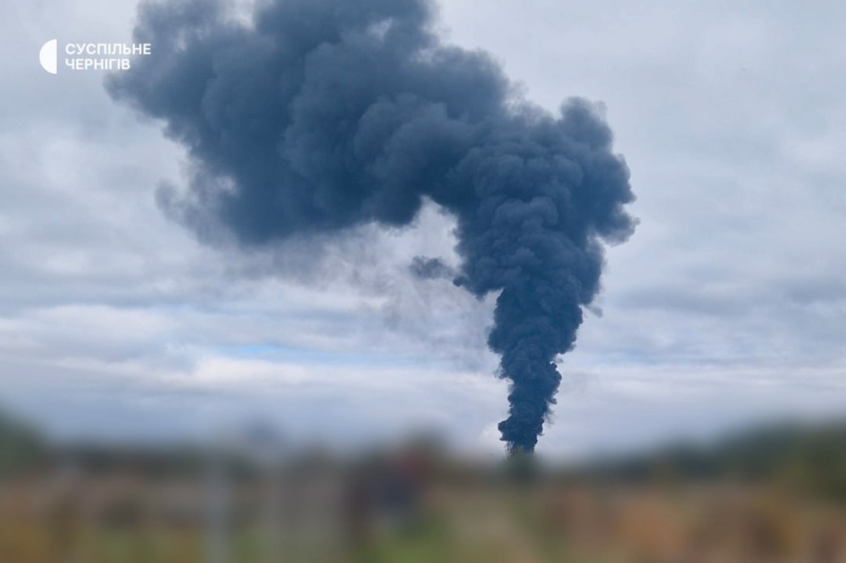 Последствия удара по АЗС в Черниговской области