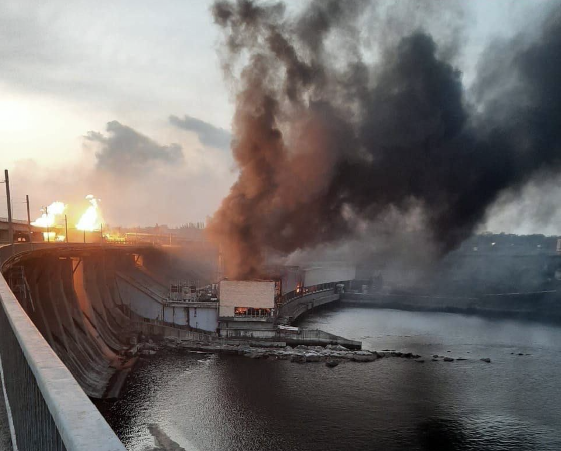 Пожар на плотине ДнепроГЭС, март 2024 года. Фото: pgo_gov_ua/Telegram
